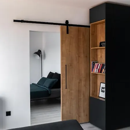 Skylark - Manhattan Penthouse With Jacuzzi & Panoramic View * ブラショフ