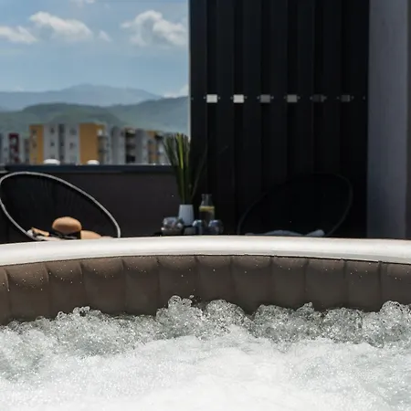 Skylark - Manhattan Penthouse With Jacuzzi & Panoramic View Daire